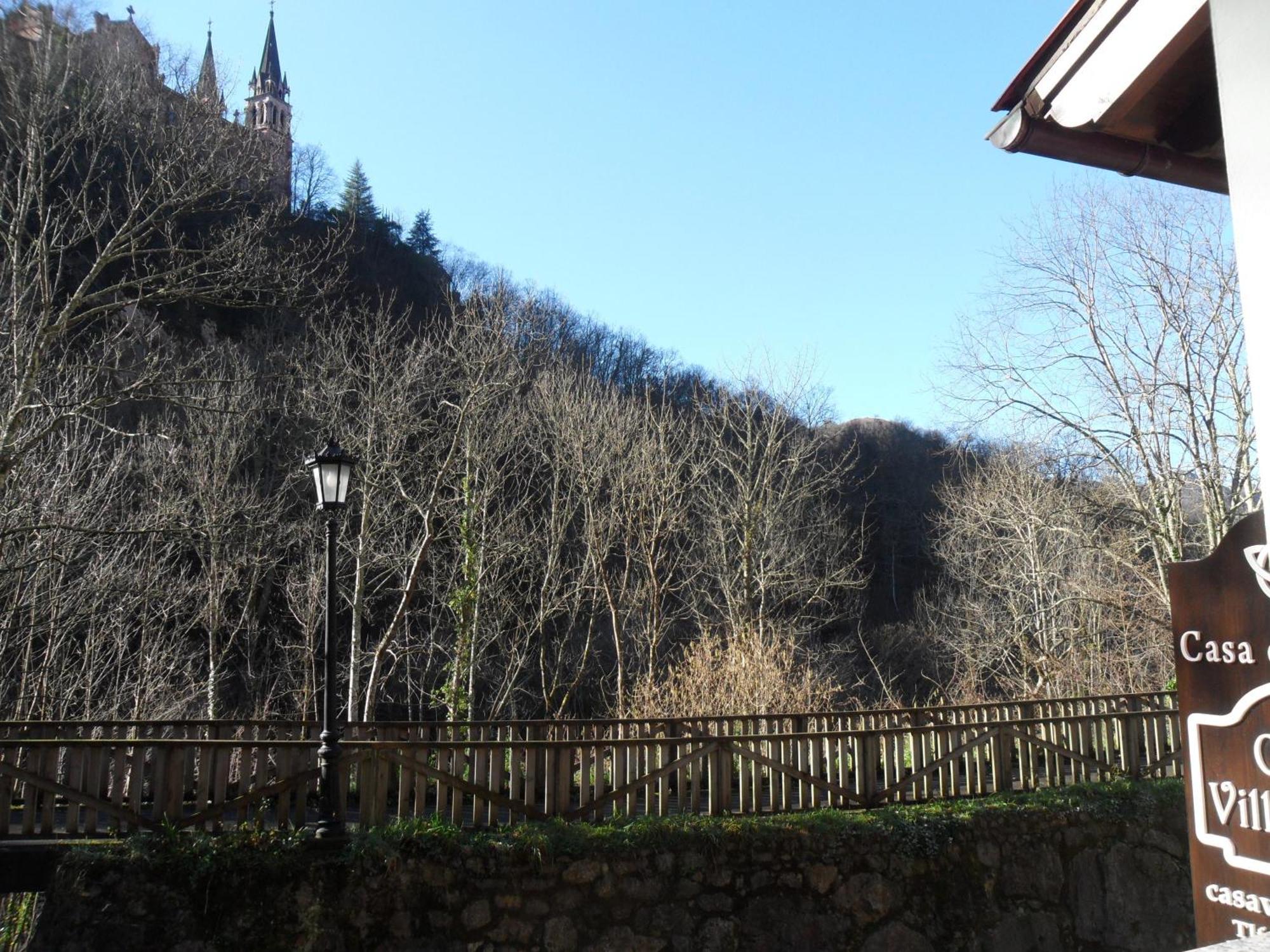 Casa Villaverde Ковадонга Екстер'єр фото